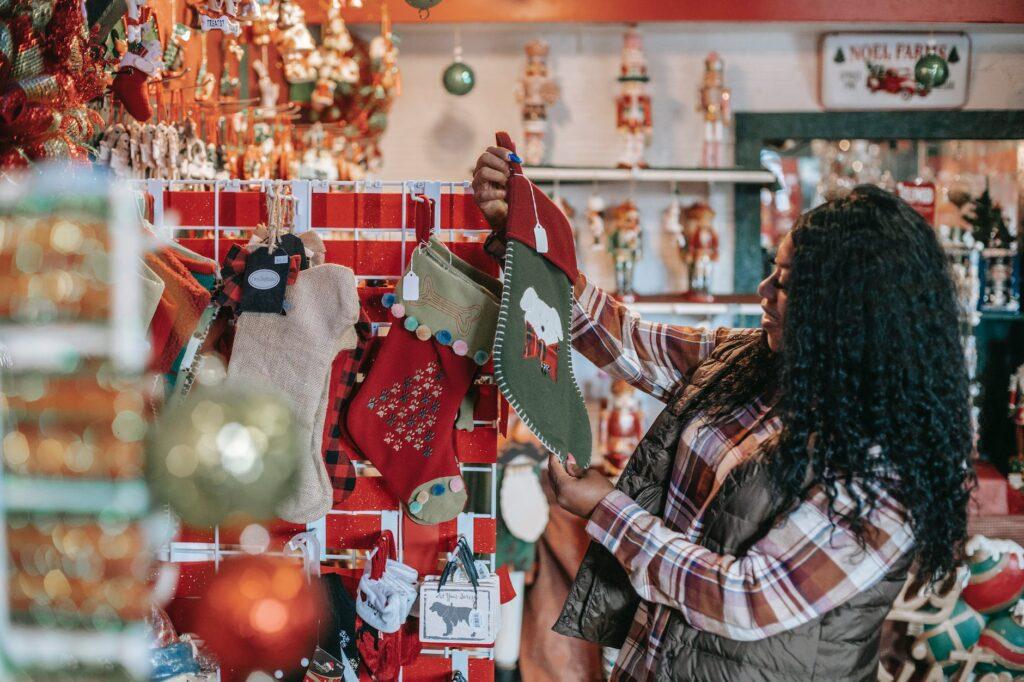 How to market your new business this Christmas